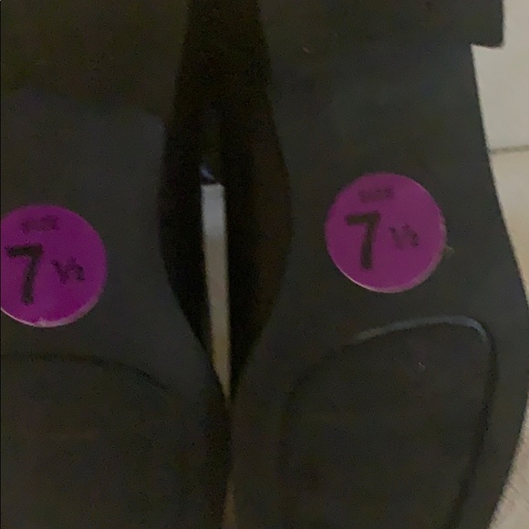 Classic Black Upper Boots - Picture 5 of 8